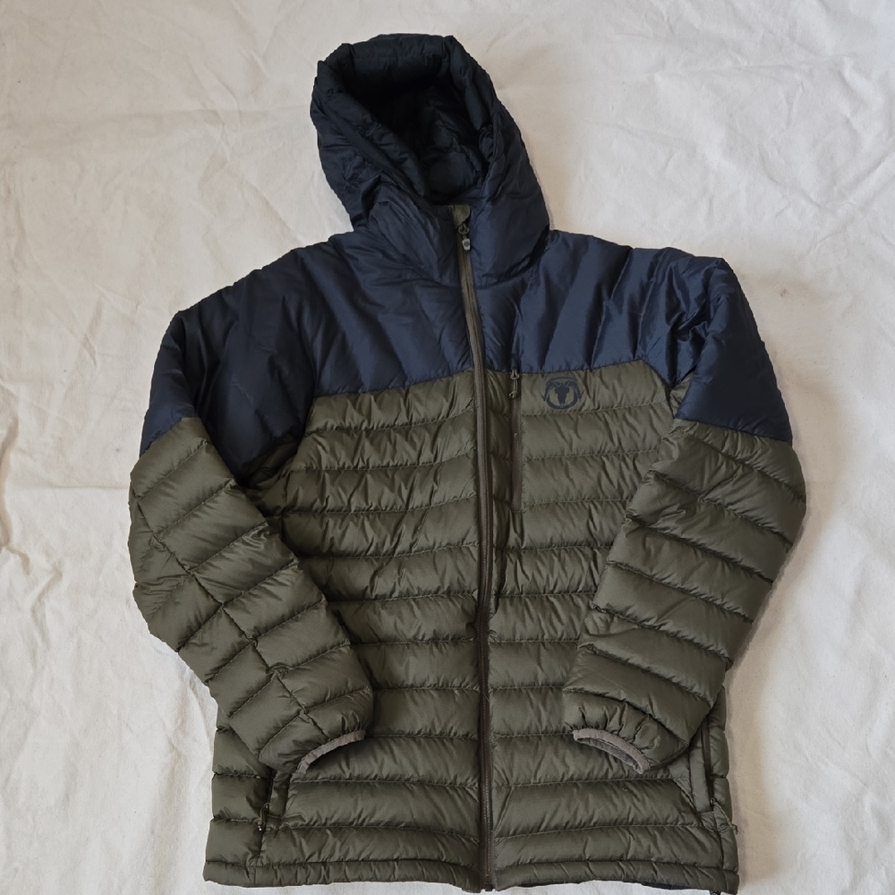 Black Men's Two-Tone Puffer Jacket